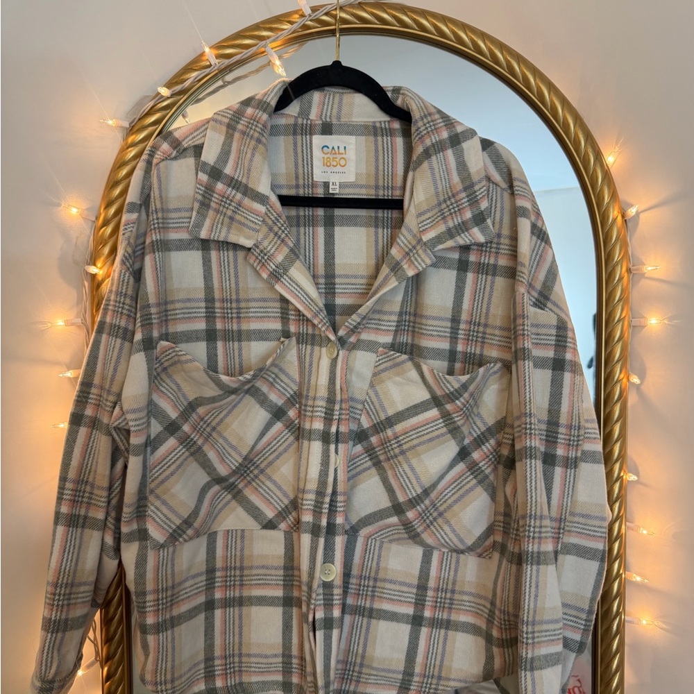 Call 850 Plaid Button-Up Shirt